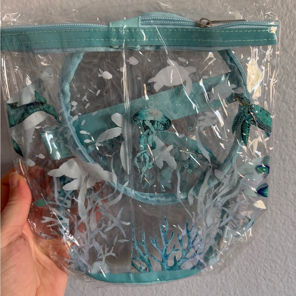 VERA BRADLEY Ocean Clear Plastic Travel Bag